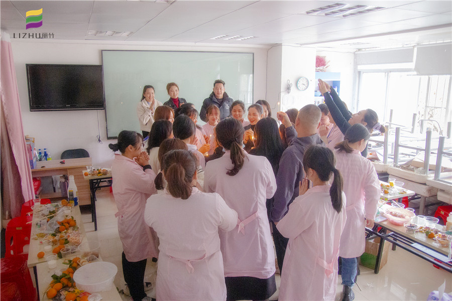 1641892149100913.jpg IMG_4869.jpg